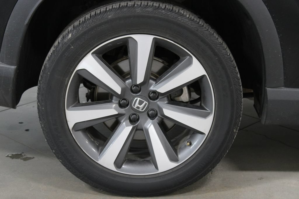 Used 2023 Honda Pilot Touring image 13
