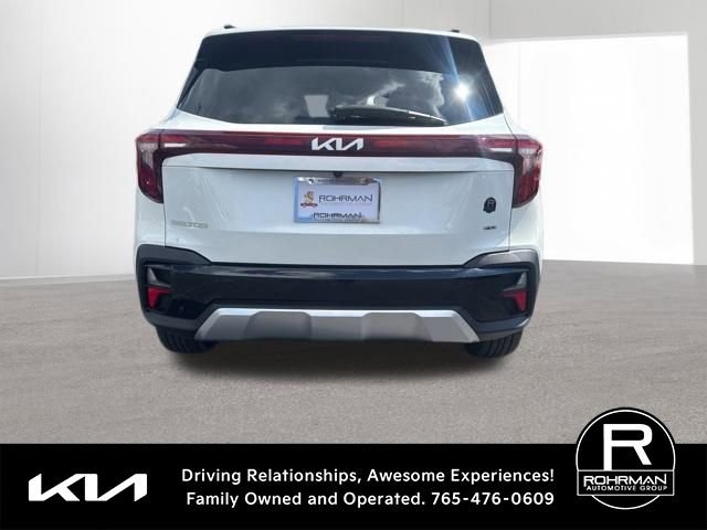 Used 2024 Kia Seltos S AWD/4WD image 5