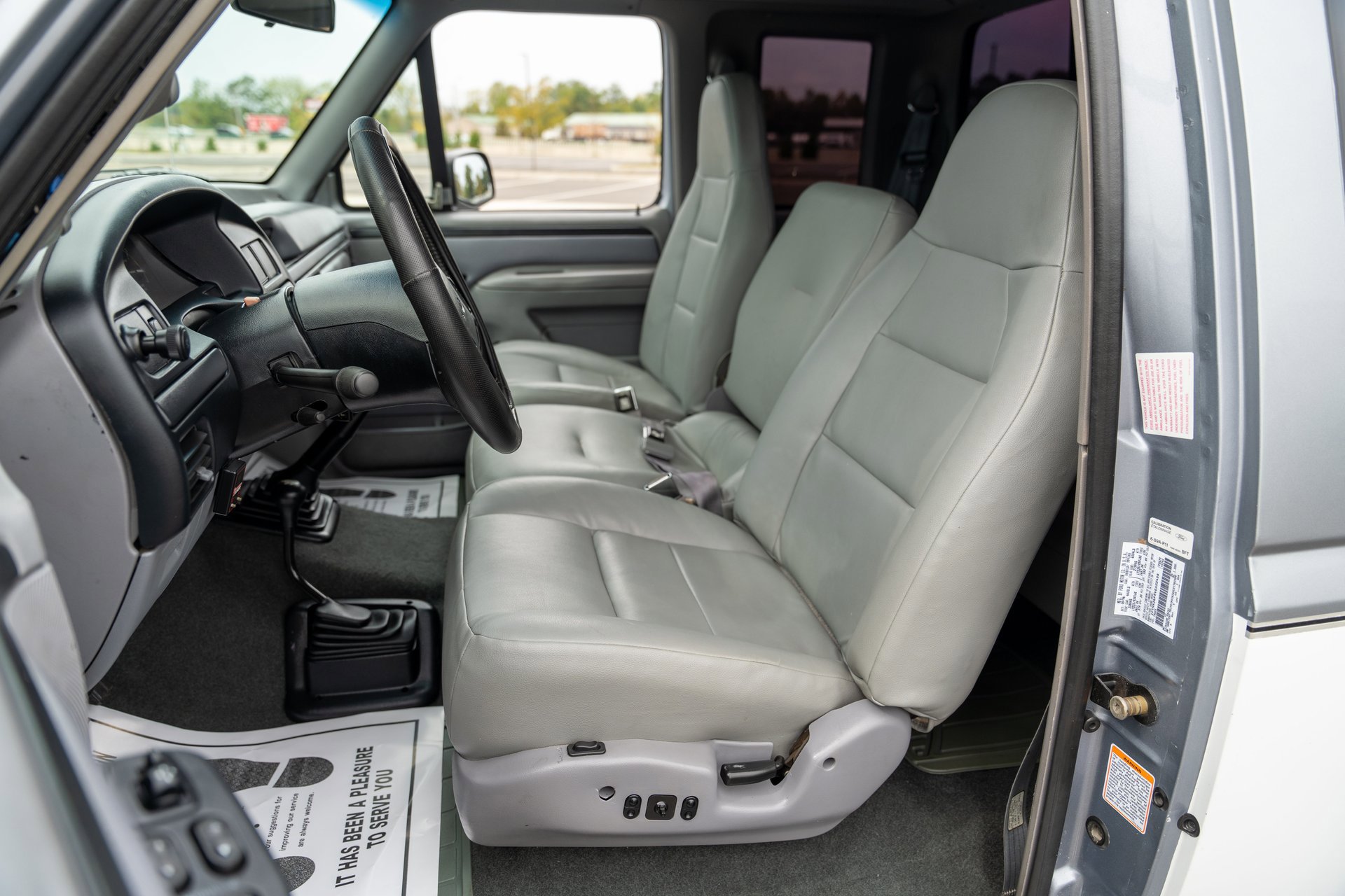 Used 1997 Ford F250 XLT image 10
