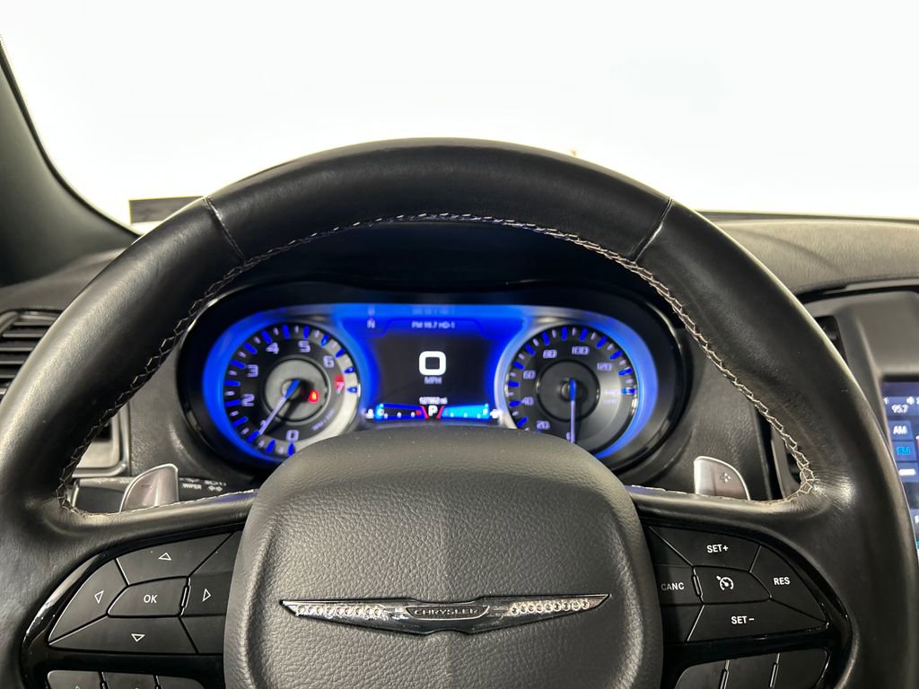Used 2019 Chrysler 300 S image 13