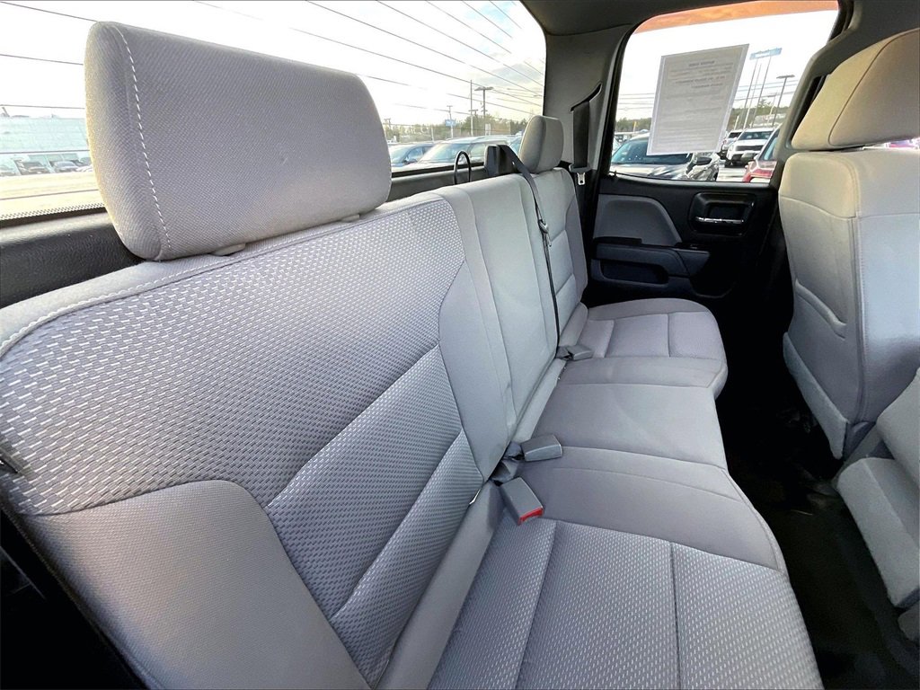 Used 2018 Chevrolet Silverado 2500 W/T w/ WT Convenience Package image 15