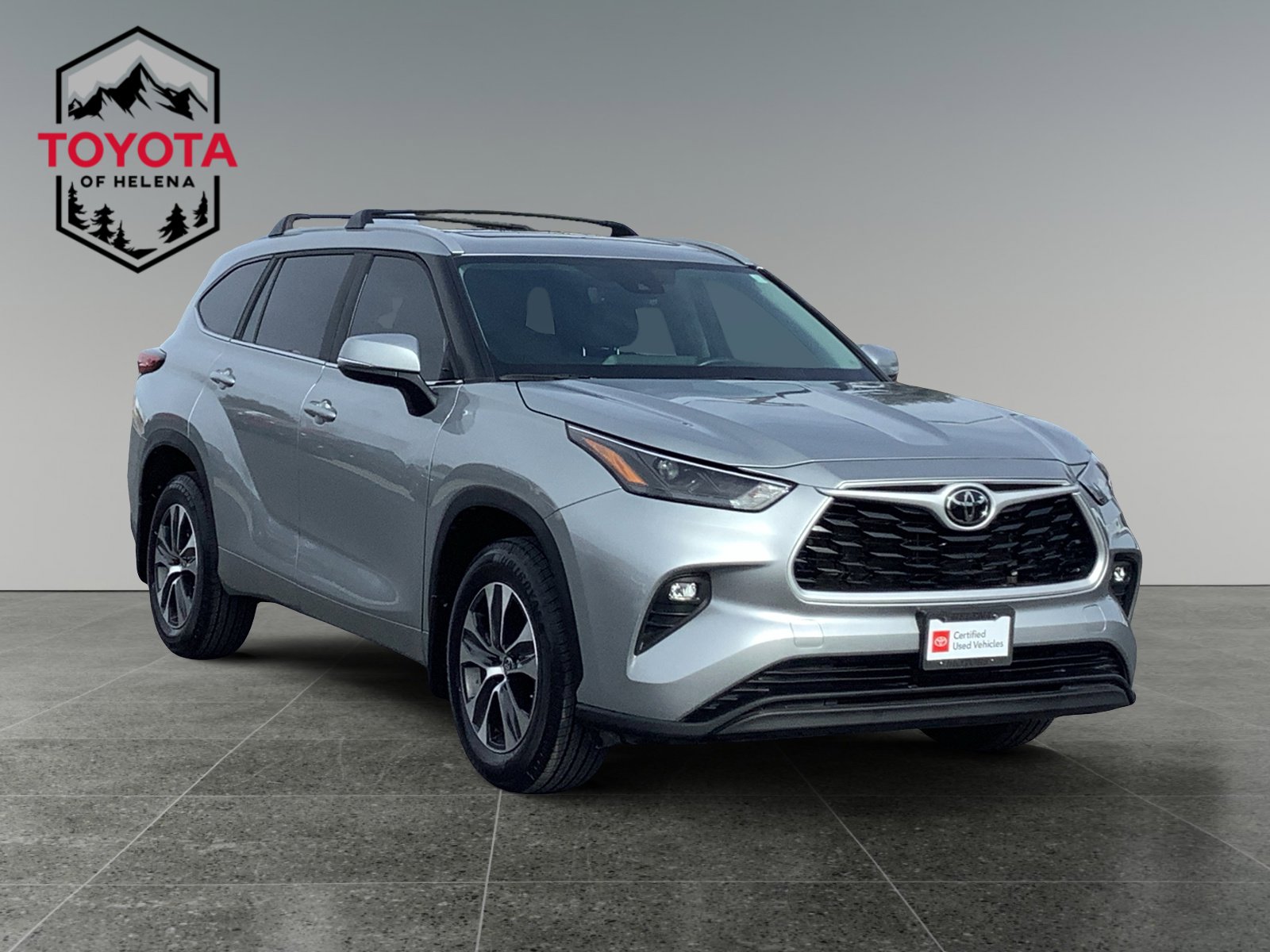 Used 2023 Toyota Highlander XLE image 7