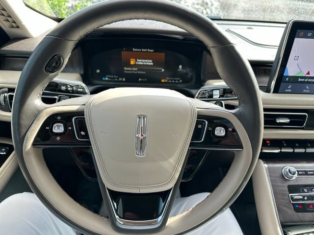 Used 2023 Lincoln Aviator Reserve w/ Equipment Group 201A AWD/4WD image 31