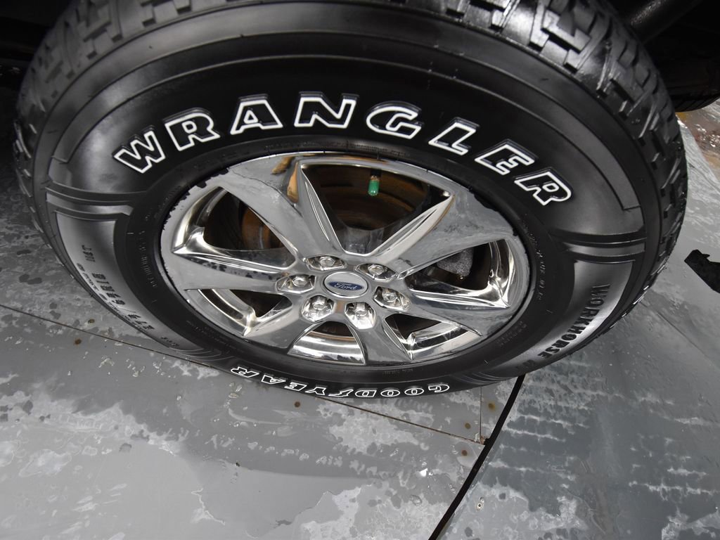 Used 2020 Ford F150 XLT w/ XTR Package image 9