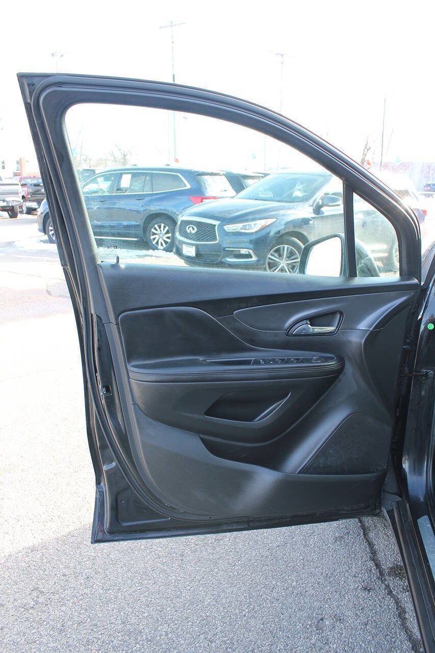Used 2020 Buick Encore Essence image 9