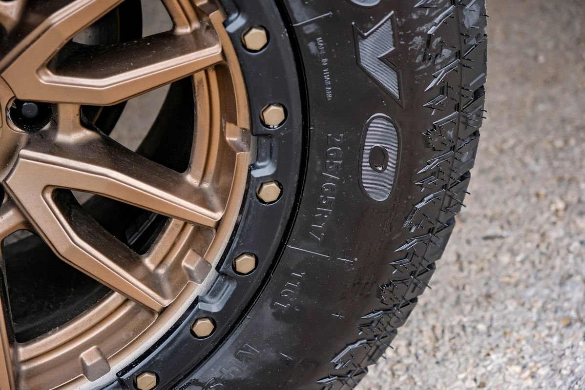 Used 2004 Toyota Sequoia SR5 image 63