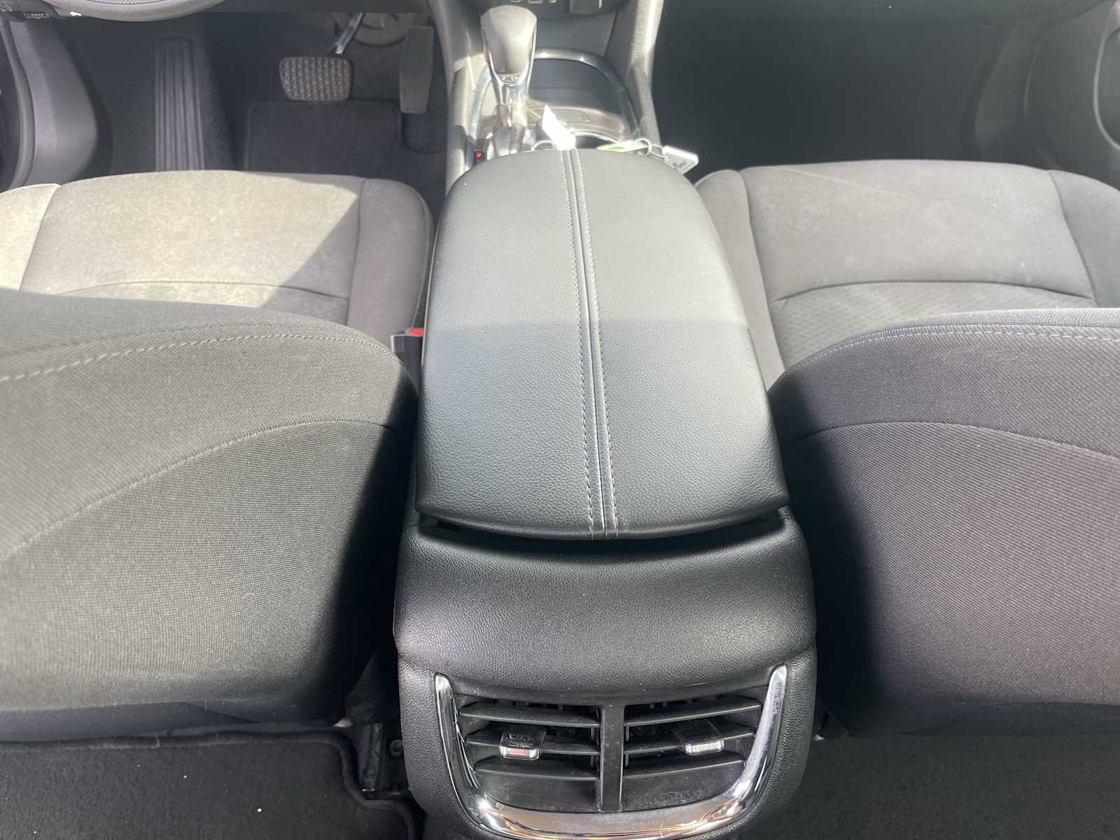 Used 2022 Chevrolet Malibu LT image 22