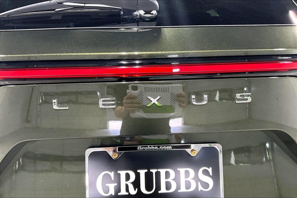 Used 2024 Lexus NX 250 FWD w/ Cold Area Package image 41