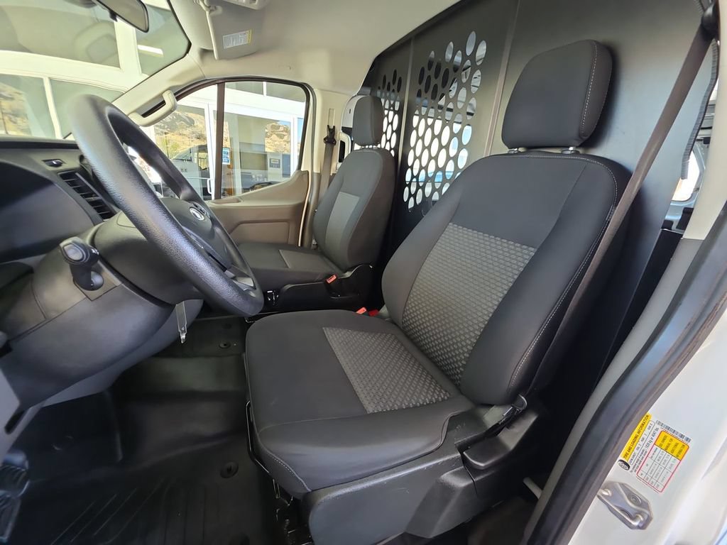 Used 2025 Ford Transit 250 Low Roof w/ Exterior Upgrade Package RWD image 18