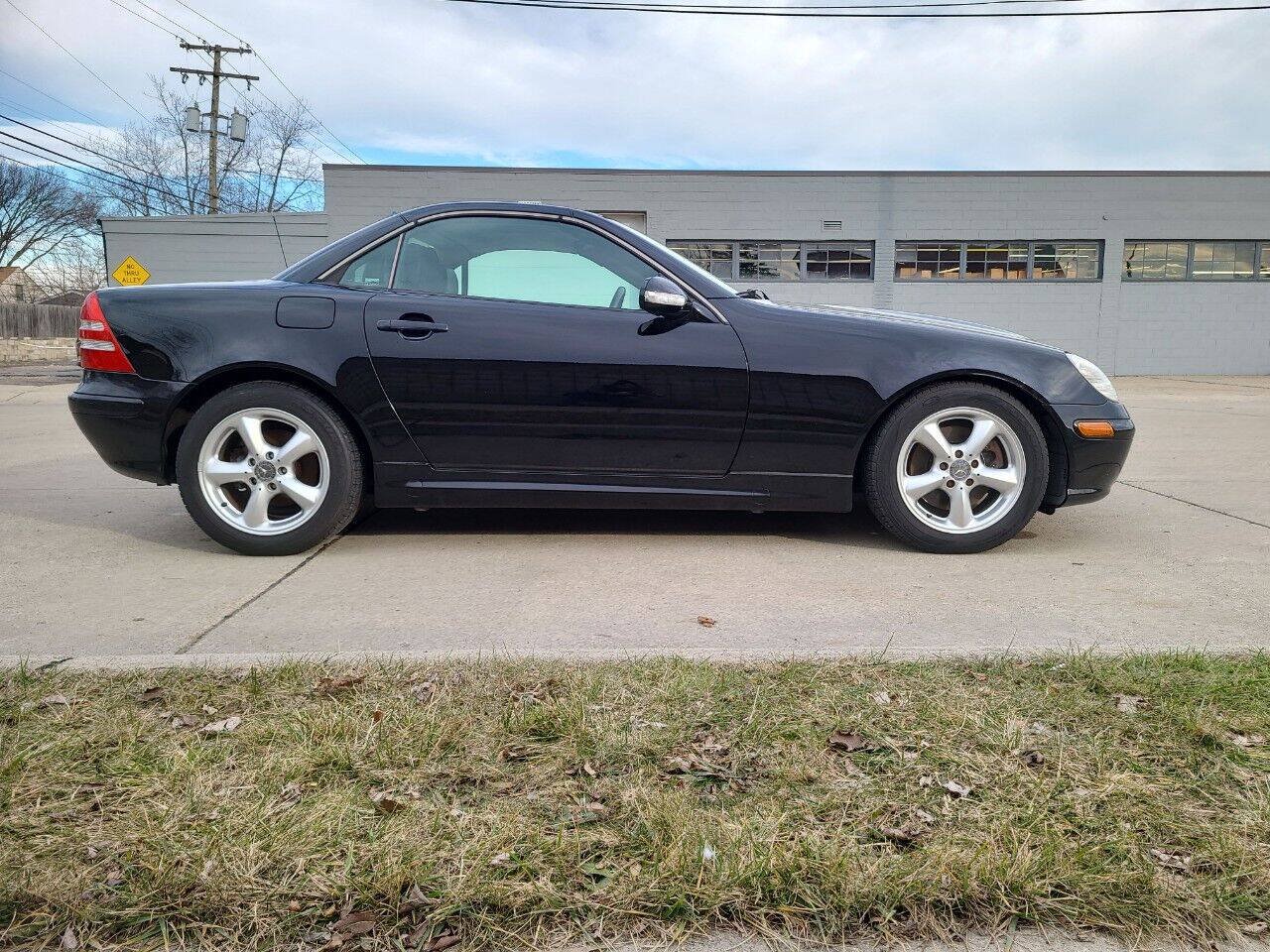 Used 2002 Mercedes-Benz SLK 320 image 10