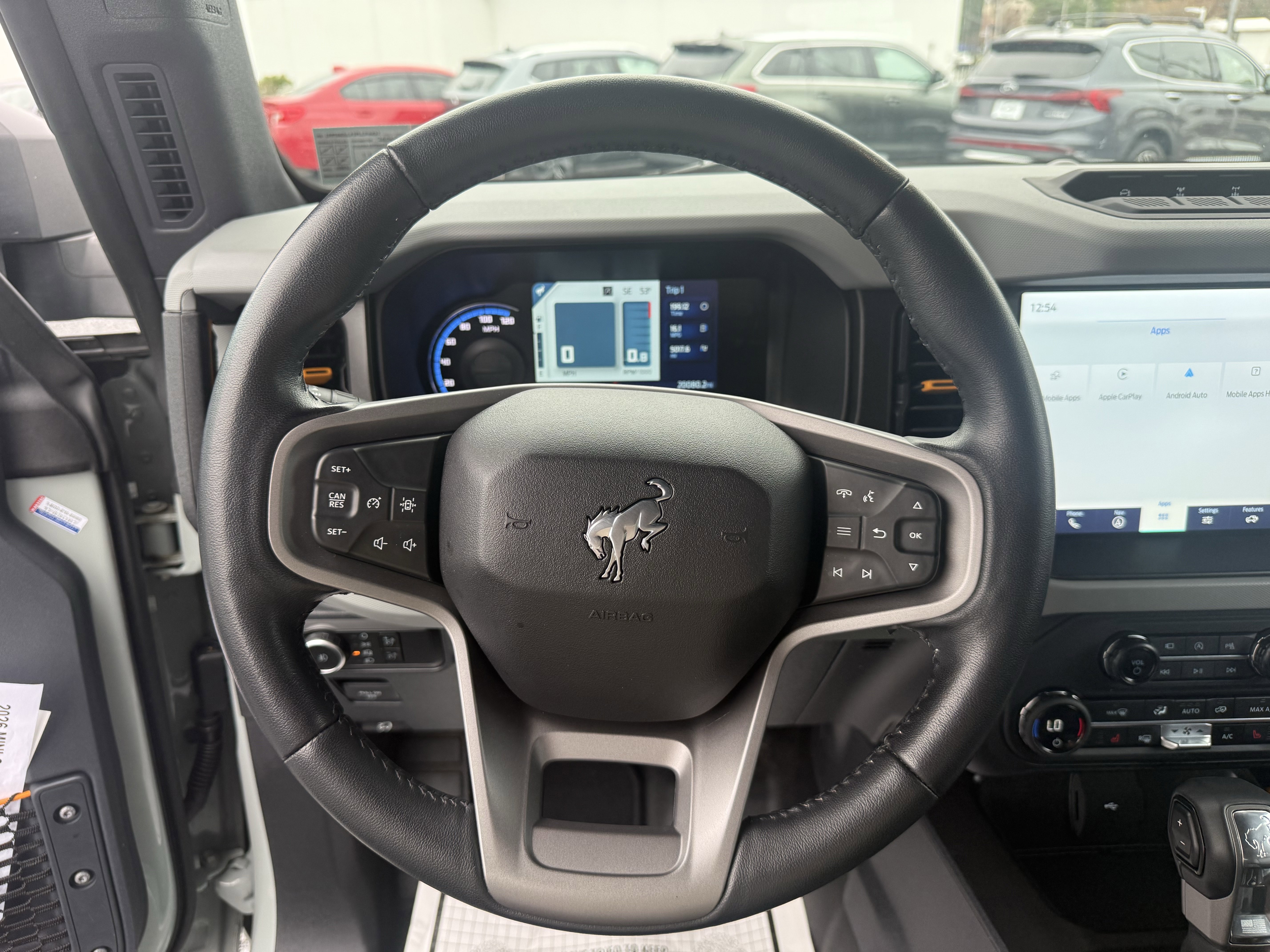 Used 2023 Ford Bronco Badlands image 15