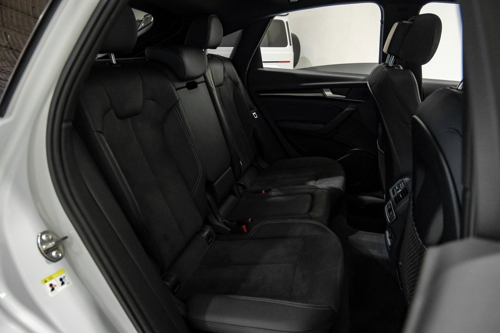 Used 2022 Audi SQ5 Premium Plus w/ Premium Plus Package image 31