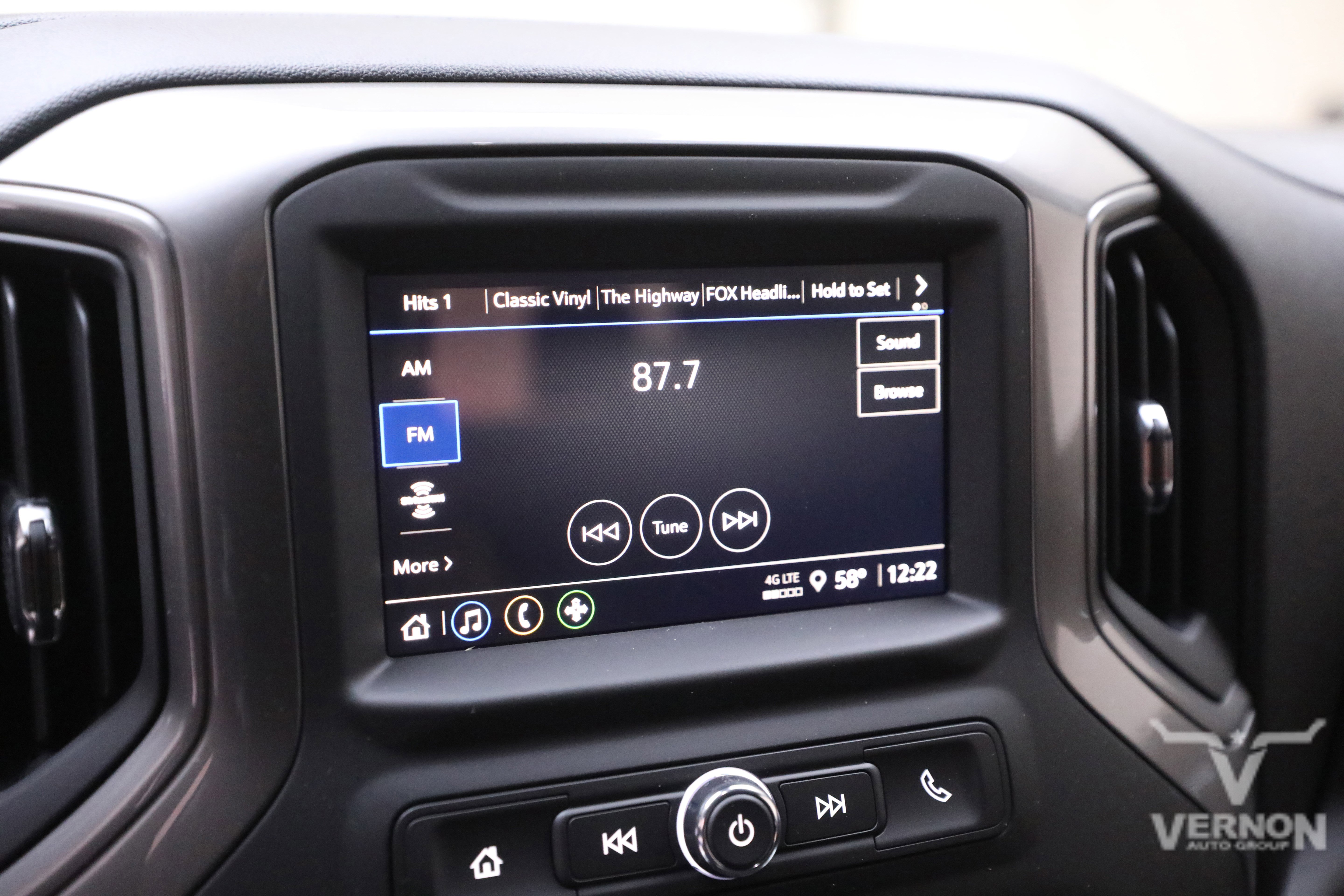 New 2026 GMC Sierra 1500 Pro w/ Graphite Edition image 32