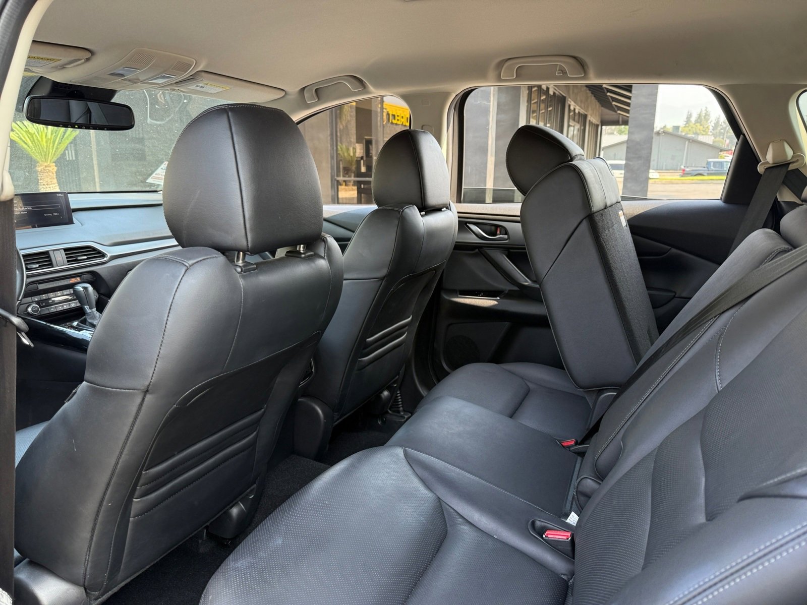 Used 2022 MAZDA CX-9 Touring image 17