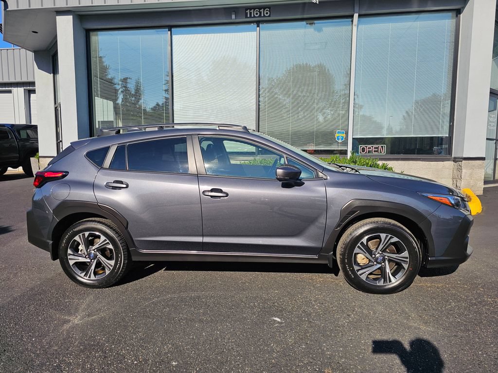 Certified 2025 Subaru Crosstrek 2.5i Premium AWD/4WD image 8