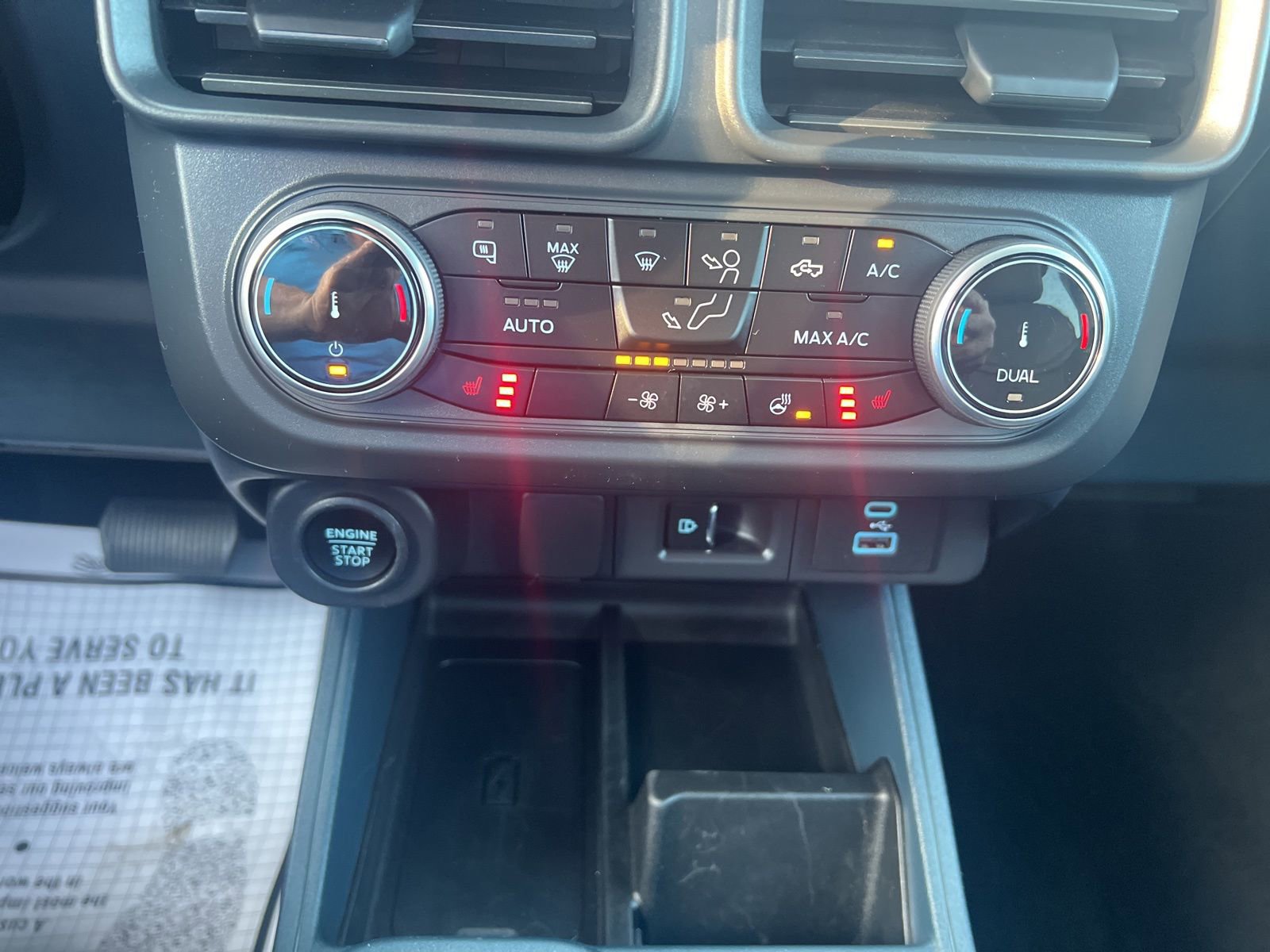 Used 2024 Ford Maverick Lariat w/ Black Appearance Package image 24