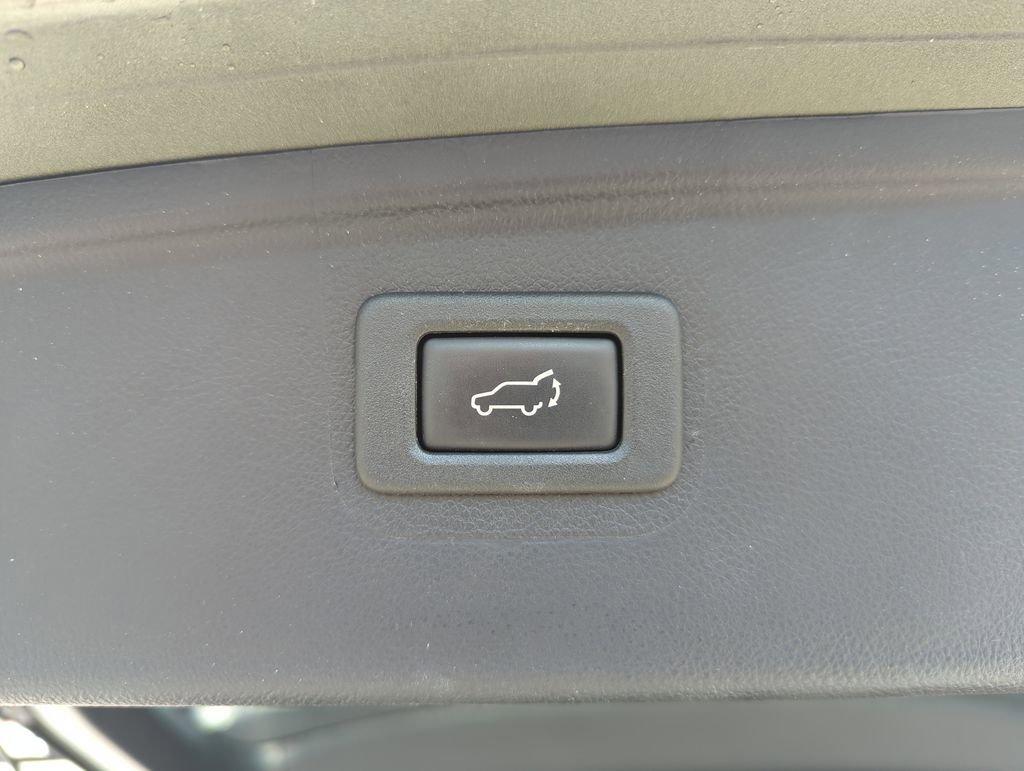 Used 2019 Subaru Outback 2.5i Touring w/ Popular Package #3A image 21