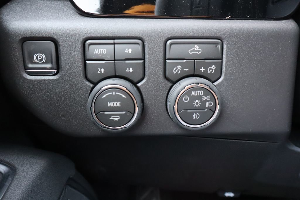 New 2026 Chevrolet Silverado 1500 LT Trail Boss w/ Convenience Package II image 15