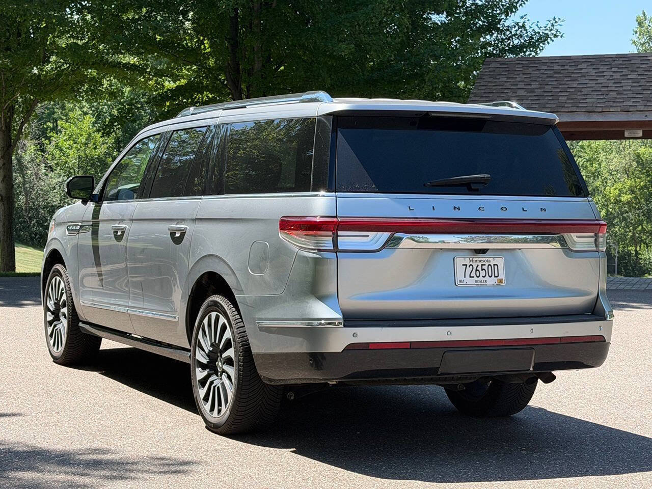 Used 2022 Lincoln Navigator L Black Label AWD/4WD image 7