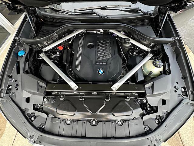 Certified 2023 BMW X5 xDrive40i w/ Executive Package image 14