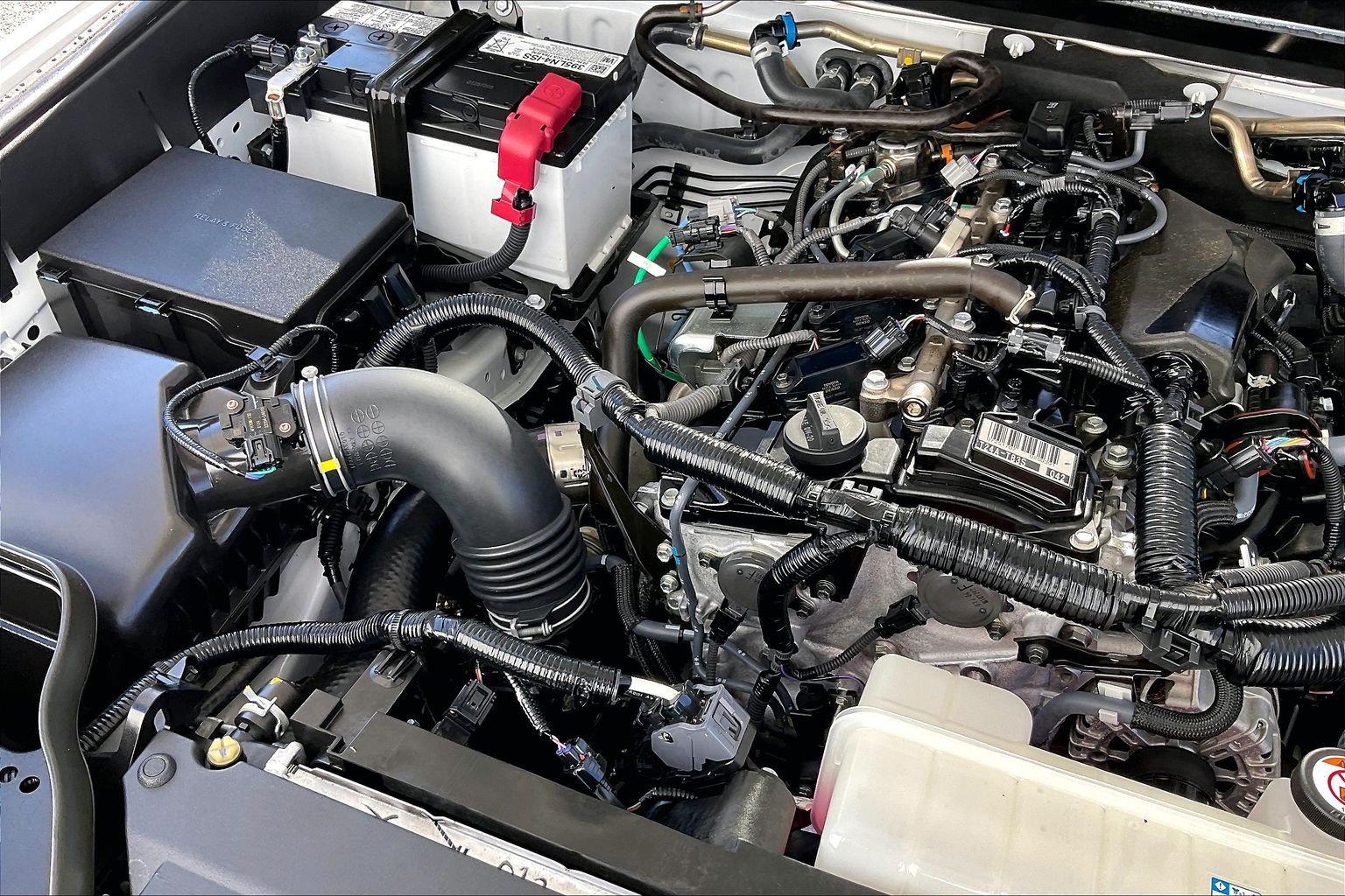 Used 2025 Toyota Tacoma SR5 RWD image 35