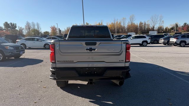 Certified 2025 Chevrolet Silverado 2500 LTZ w/ LTZ Plus Package image 4
