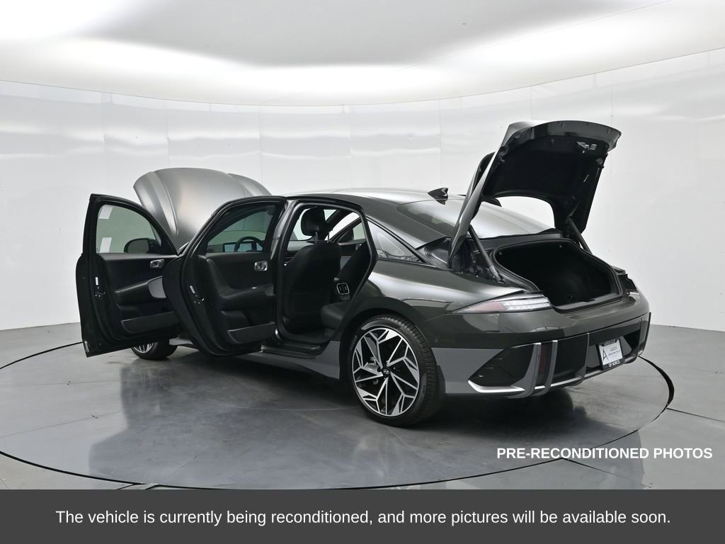 Used 2023 Hyundai Ioniq 6 Limited image 41