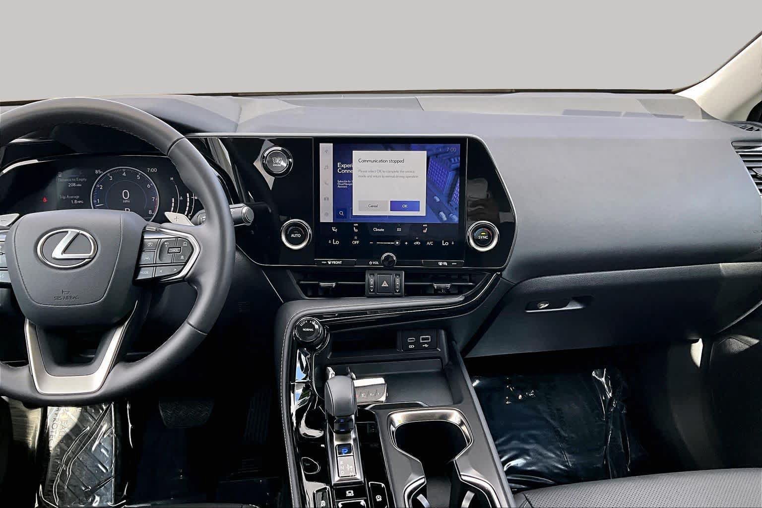 Used 2025 Lexus NX 250 FWD image 6
