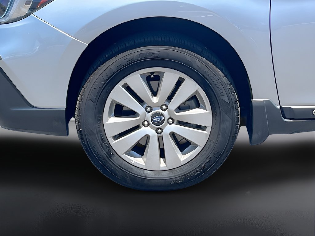 Used 2019 Subaru Outback 2.5i AWD/4WD image 28