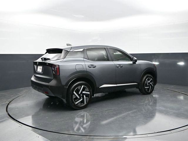 Used 2025 Nissan Kicks SV w/ Charging Package FWD image 7