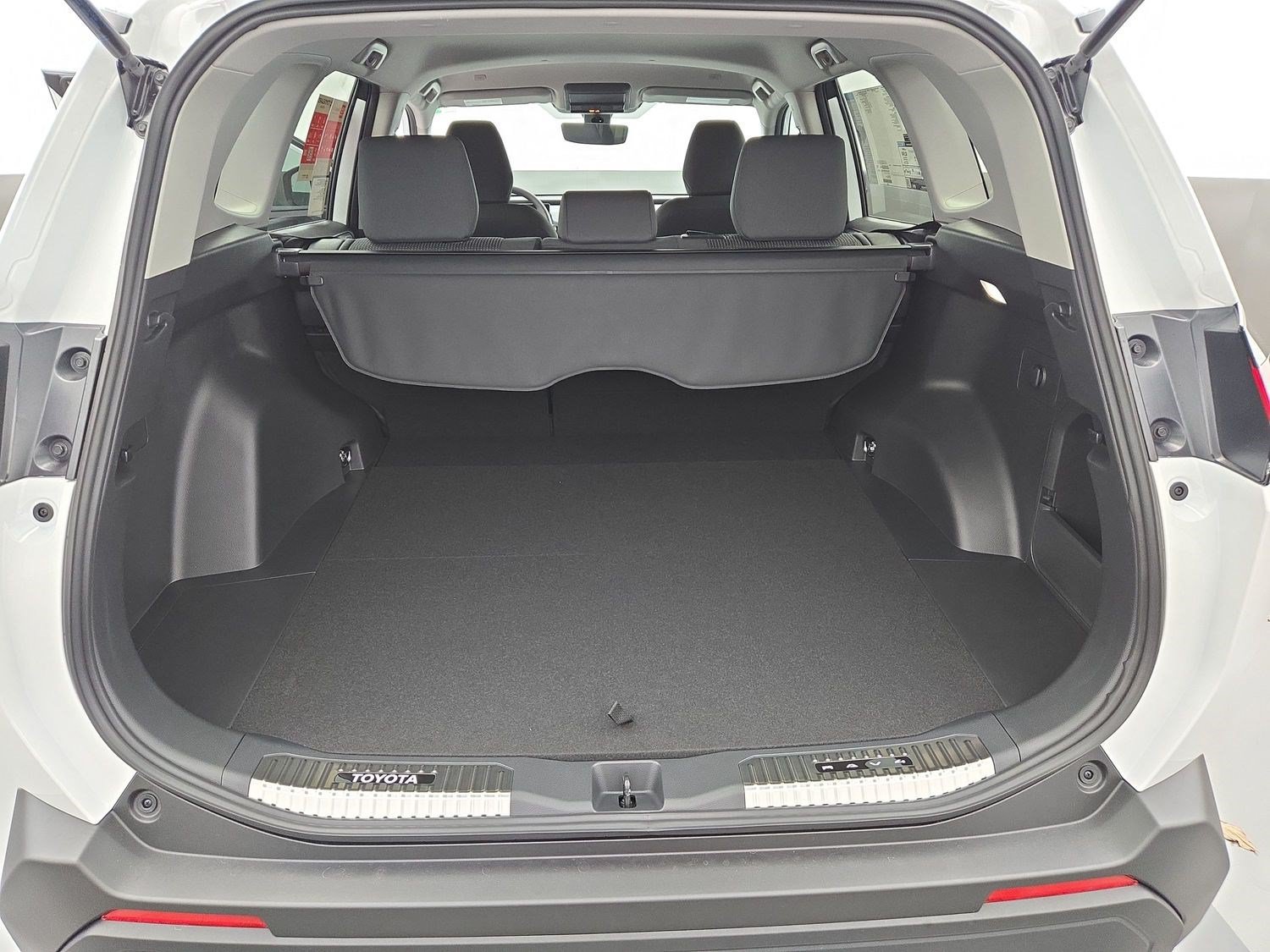 New 2026 Toyota RAV4 AWD image 30