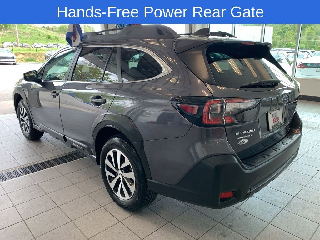 Used 2025 Subaru Outback Premium AWD/4WD image 9