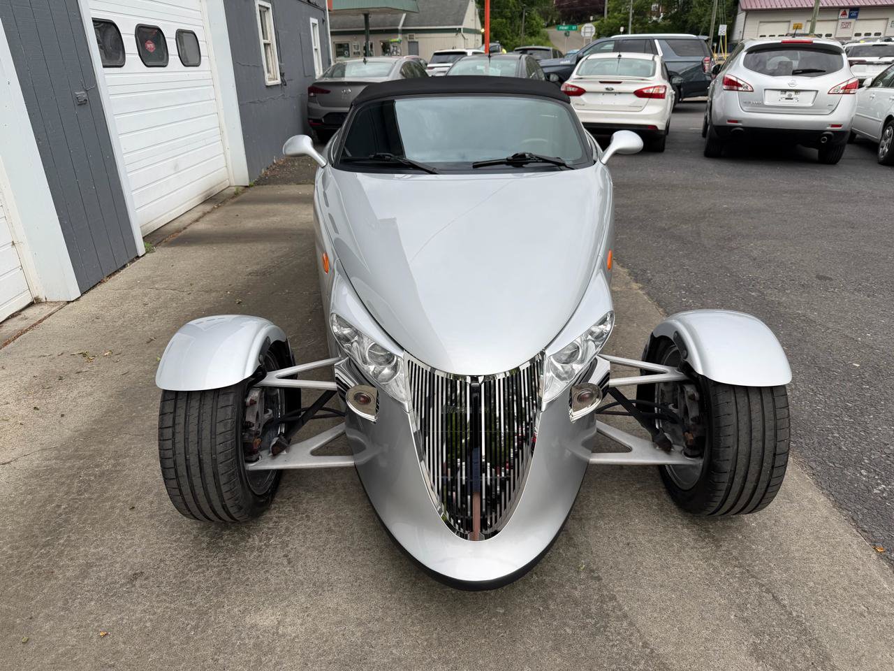 Used 2000 Plymouth Prowler RWD image 5