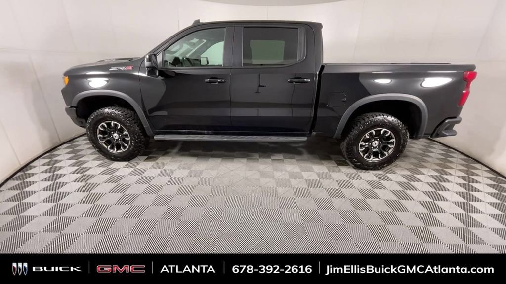 Used 2024 Chevrolet Silverado 1500 ZR2 image 6