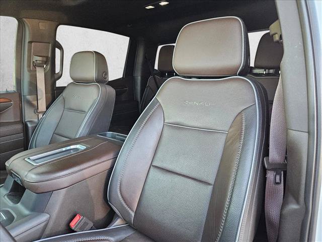 Used 2022 GMC Sierra 1500 Denali w/ Denali Reserve Package AWD/4WD image 12