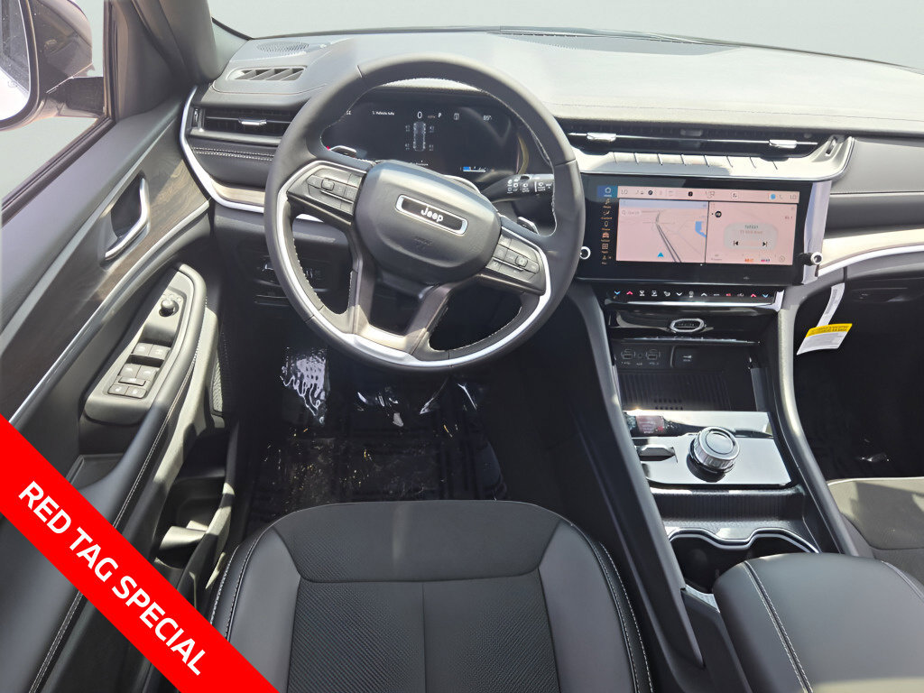 New 2026 Jeep Grand Cherokee Altitude AWD/4WD image 23