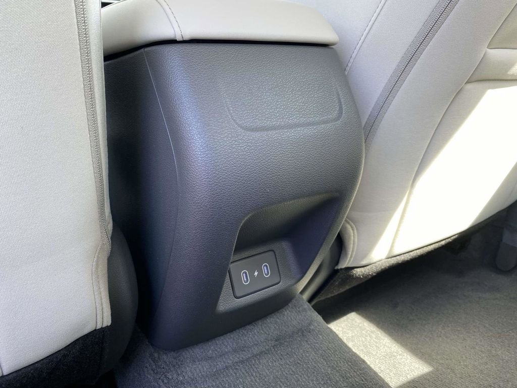 New 2026 Hyundai Sonata SEL FWD image 9