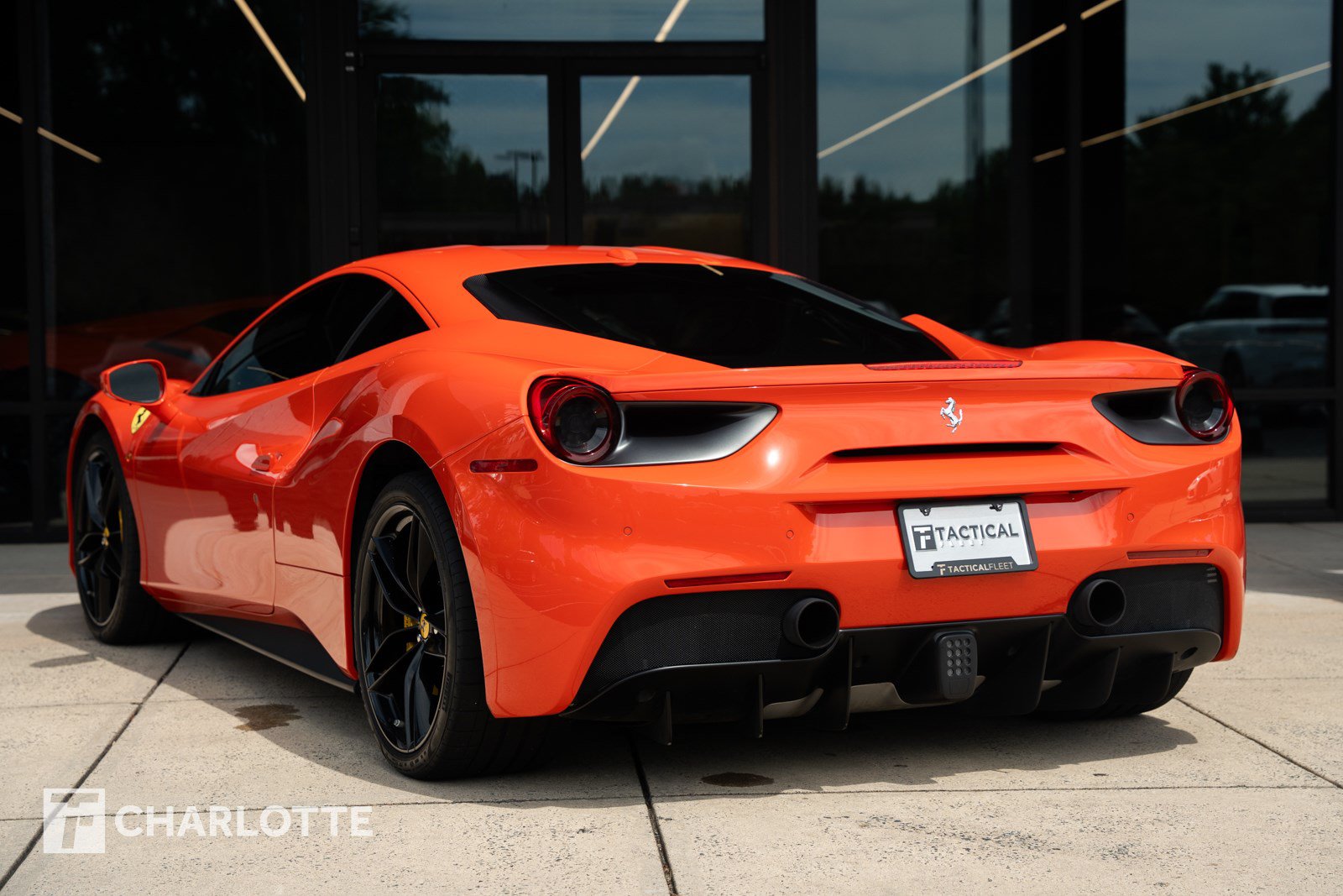 Used 2016 Ferrari 488 GTB RWD image 13