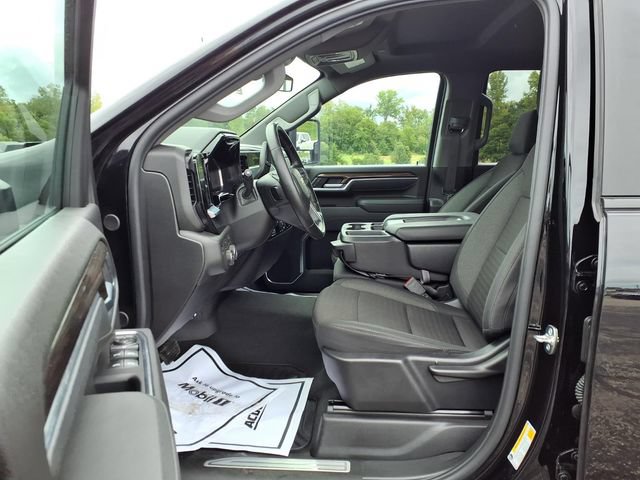 Used 2026 Chevrolet Silverado 2500 LT AWD/4WD image 36
