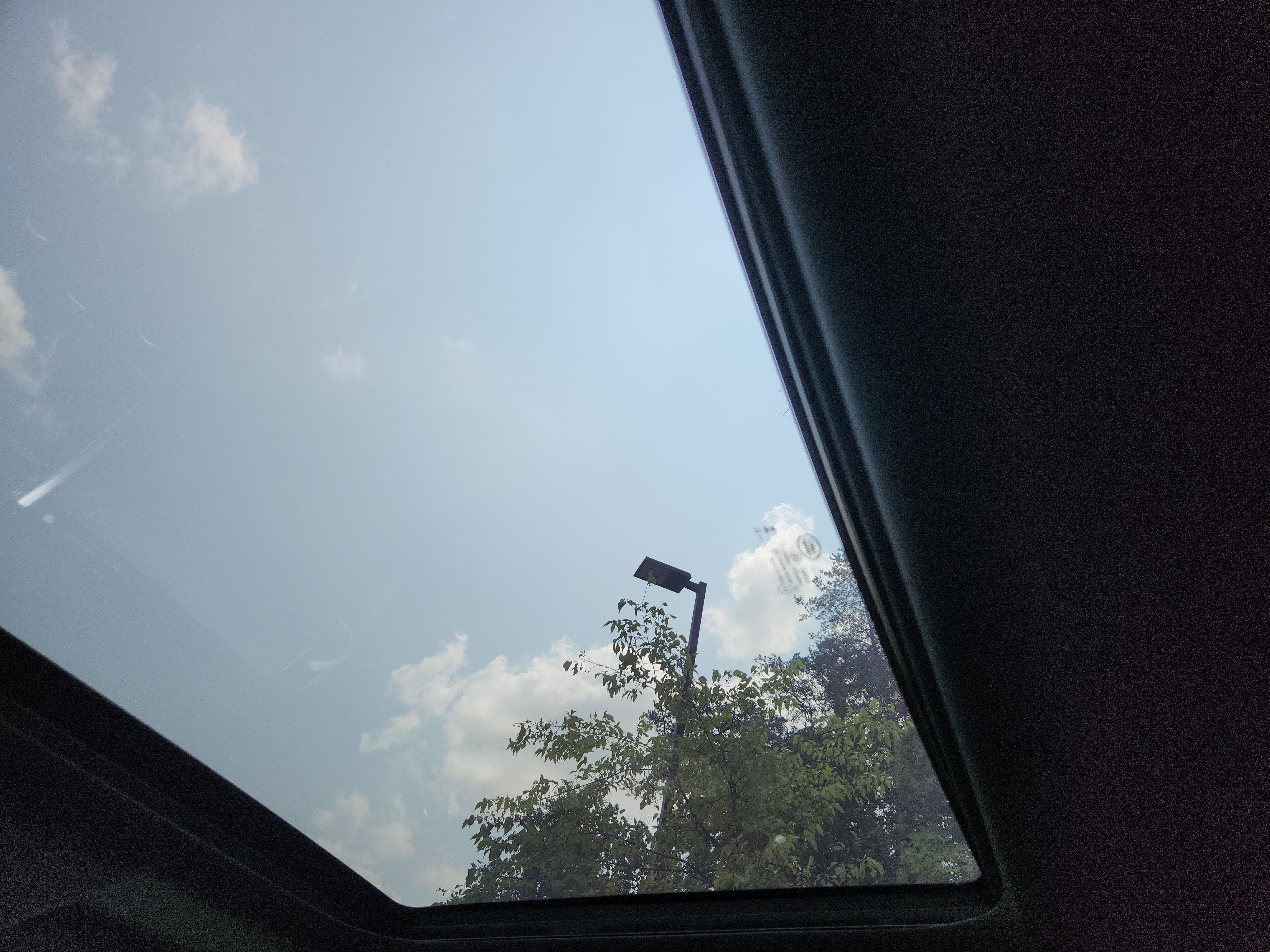 New 2025 Land Rover Discovery S image 27