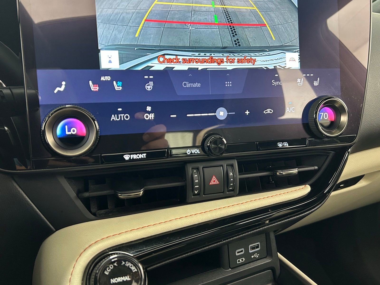 Used 2024 Lexus NX 250 FWD w/ Cold Area Package image 19