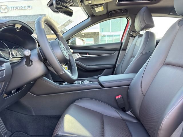 New 2026 MAZDA MAZDA3 Hatchback w/Premium Plus Pkg image 11
