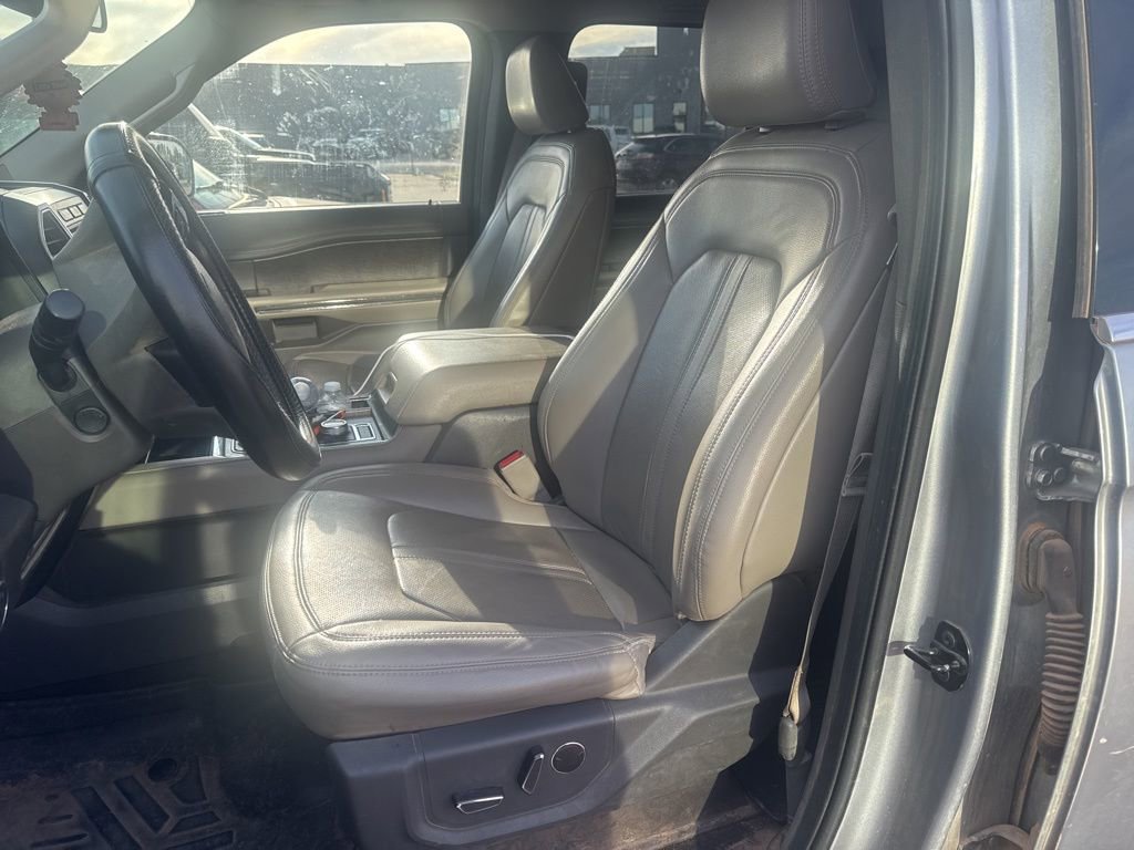 Used 2021 Ford Expedition Max Limited AWD/4WD image 6
