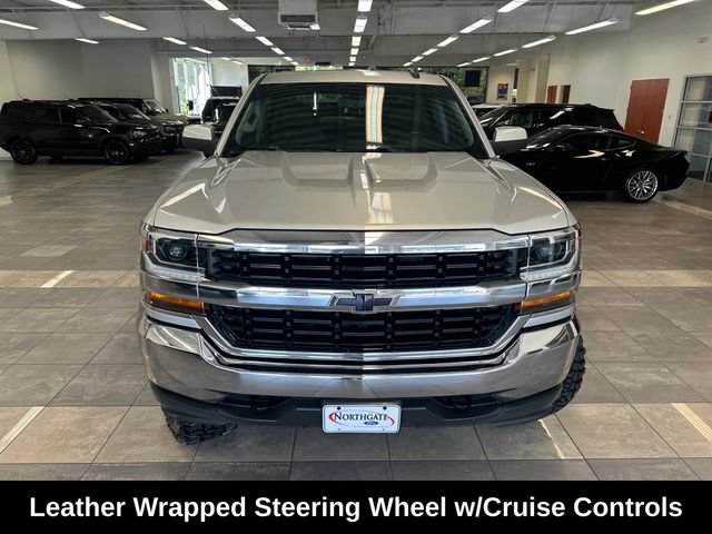 Used 2017 Chevrolet Silverado 1500 LT AWD/4WD image 18