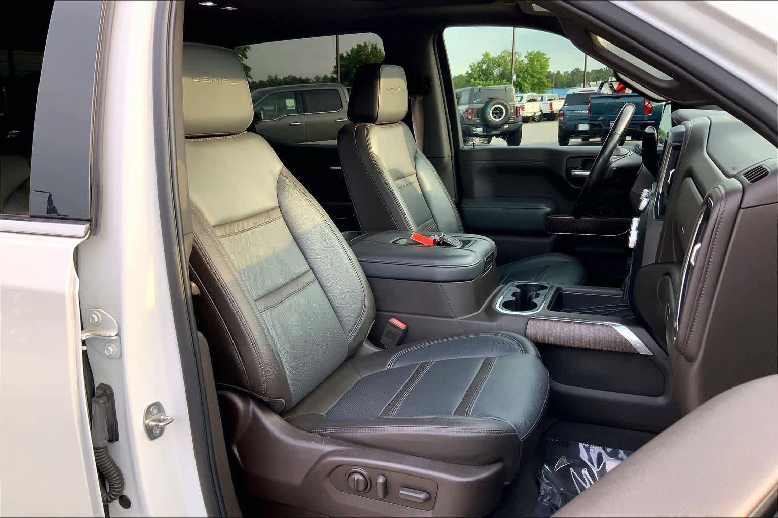 Used 2019 GMC Sierra 1500 Denali AWD/4WD image 9