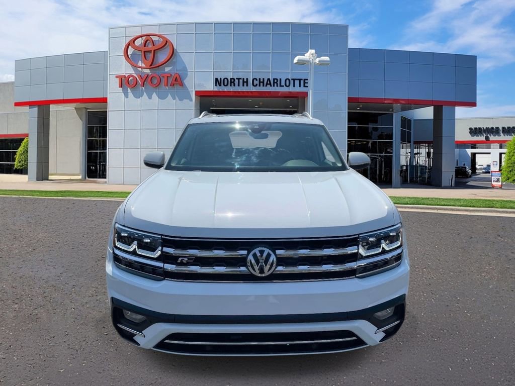 Used 2019 Volkswagen Atlas SEL R-Line image 3