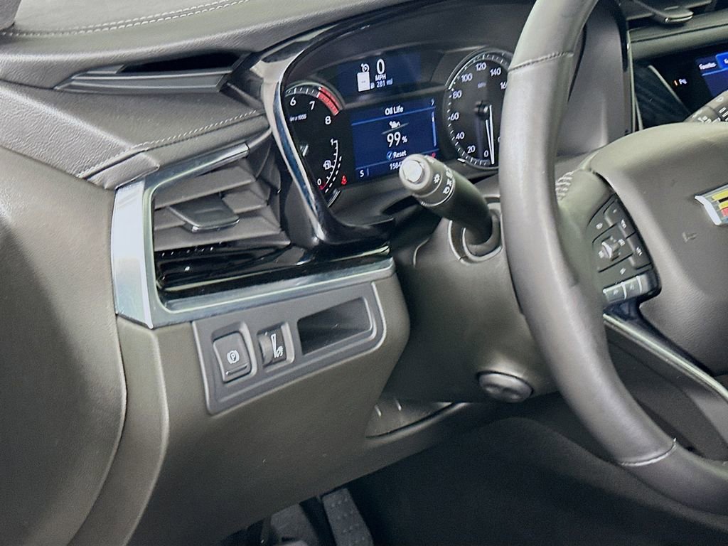 Used 2025 Cadillac XT6 Premium Luxury w/ LPO, Floor Liner Package image 10