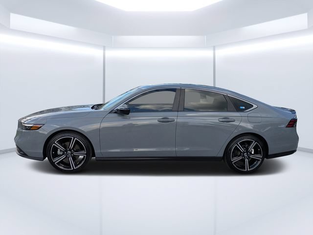 Used 2024 Honda Accord Sport image 6