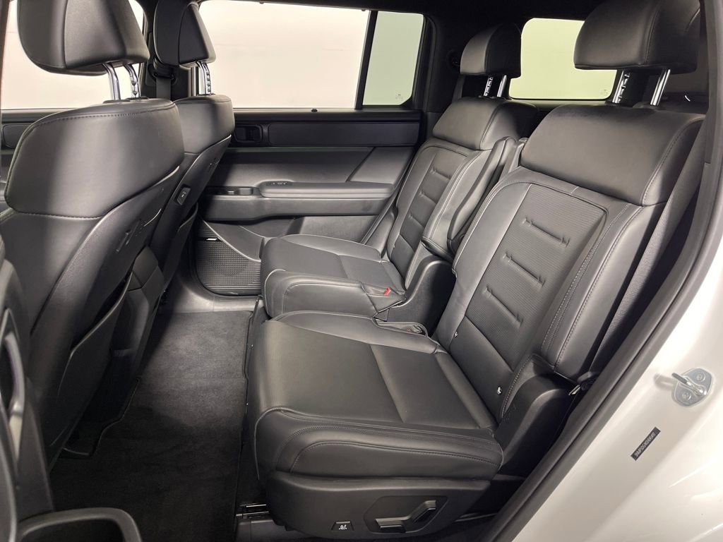 Certified 2025 Hyundai Santa Fe Calligraphy image 13