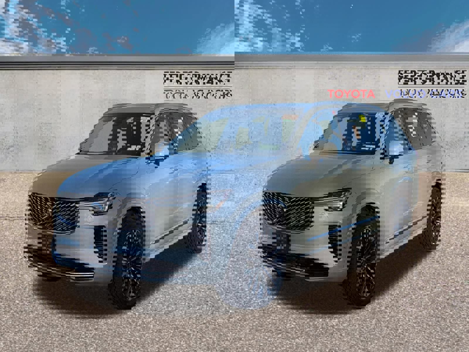 Certified 2025 Volvo XC90 B5 Plus image 1